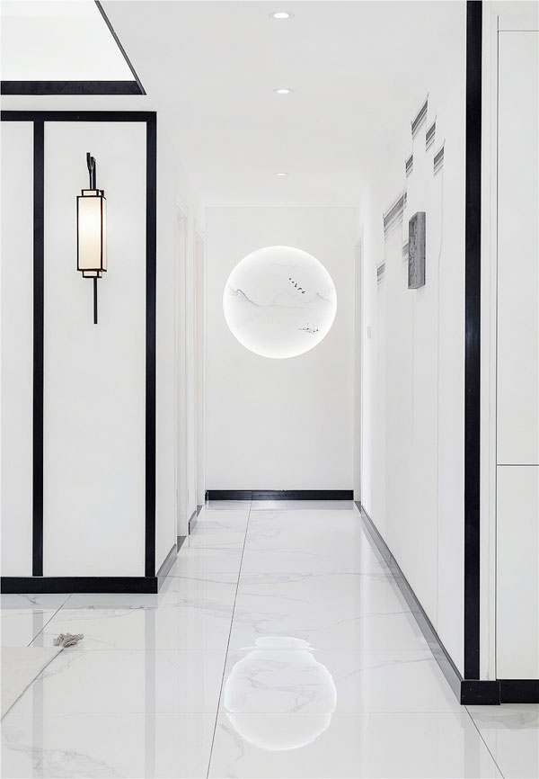 玄關(guān)處的留白，水墨畫的工筆疏勒，清雅秀麗